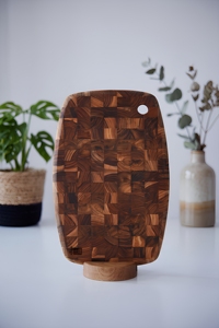 Tabla de Cortar Ovalada de Madera de Teca Personalizada Hale Timeless Kitchenware, 1.5 cm de Grosor, Duradera, Fácil de Limpiar, Antideslizante, Apta para Lavavajillas - Product Image 4