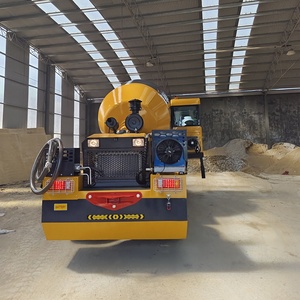 <span class=keywords><strong>Prix</strong></span> d'usine – Camion malaxeur à béton autochargeur robuste de 4,0 m³ 4x4, malaxeur à béton mobile rotatif pour la construction routière - Product Image 5