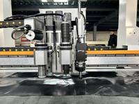 Plotter de Corte Digital de Cama Plana para Papel Corrugado, Cartón KT, Vinilo Adhesivo y Cajas de Embalaje