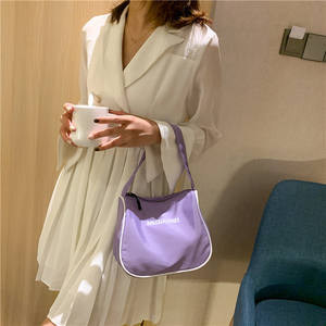 กระเป๋าไนลอนใหม่ที่มีชื่อเสียงทางอินเทอร์เน็ตของผู้หญิงที่นิยมมากเฉพาะรักแร้/ไหล่กระเป๋าถืออุปกรณ์เสริมที่ทันสมัยเป็นมิตรกับสิ่งแวดล้อม - Product Image 4