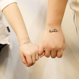 个性化名字手链 女士女孩不锈钢链式字母定制吊饰手链 独特定制珠宝礼物 - Product Image 3