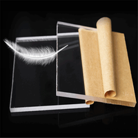 Feuille d'acrylique transparente cristalline avec bords lisses, feuilles de plexiglas découpées au laser pour enseignes publicitaires et lettres professionnelles