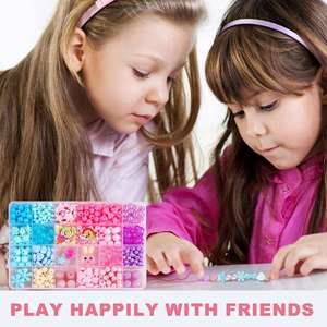 Kit de Joyería DIY para Niños de 24 Compartimentos, Cuentas Acrílicas Coloridas, Set para Hacer Pulseras y Collares con Dijes de Conejito, Arcoíris, Estrella y Corazón - Product Image 4