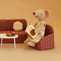 Miniature ensemble de salon complet décor de jeu parfait pour enfants adultes souris en peluche poupée canapé PVC souple modèle jouet résine métal