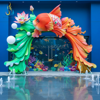 Eisen-Koi-Fisch-Bogenfigur & Lotus-Teich-Skulptur – Wasserdichte Garten-Dekoration für den Innen- und Außenbereich, ideal für Abschlussfeiern
