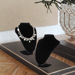 Expositor de Terciopelo Negro para Cuello y Busto, Soporte para Collares, Cadenas y Colgantes, Maniquí para Joyería, Tienda o Presentación de Joyas en Casa - Product Image 3