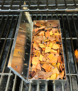La boîte à <span class=keywords><strong>barbecue</strong></span> et à fumage en acier inoxydable pour les grils à gaz et les grils au charbon de bois peut être utilisée pour stocker des copeaux de bois pour <span class=keywords><strong>barbecue</strong></span> - Product Image 5