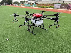 Drones pulvérisateurs agricoles professionnels avec une capacité de 50 kg, équipement de machinerie agricole pour les tâches commerciales exigeantes - Product Image 6