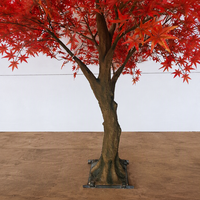 Arbre d'érable artificiel résistant à la décoloration avec tronc en fibre de verre pour les ailes centrales de centres commerciaux et l'aménagement paysager commercial