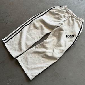 ชุดเซ็ตเสื้อฮู้ดซิปทรงบ็อกซี่ฟิตลายทางด้านข้างพร้อมกางเกงวอร์มผ้าเฟรนช์เทอร์รี่เนื้อหนาแบบโอเวอร์ไซส์สำหรับผู้ชาย  รับสกรีนโลโก้ได้ - Product Image 2