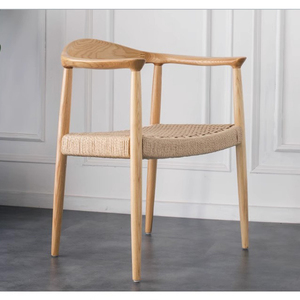 Ghế cafe thương mại bằng gỗ nguyên khối cao cấp, có tay vịn, dành cho nhà hàng, quán cà phê, khách sạn. - Product Image 5