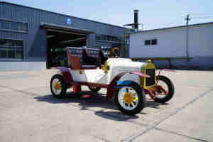 Auto Elettrica Vintage Convertibile <span class=keywords><strong>a</strong></span> 2 Posti di Alta Qualità, Ultimo Modello per <span class=keywords><strong>Passeggiate</strong></span> e Tour Turistici, Veicolo Classico per Trasporto Speciale - Product Image 2