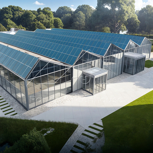Grande serre multi-voûtes à panneaux solaires intégrés en verre, système d'alimentation hybride pour ferme commerciale de fruits, légumes et fleurs biologiques - Product Image 3