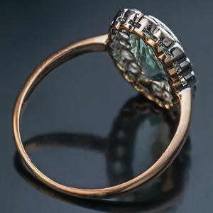 Broche F716 Topaz en Or Massif 18K, Sertissage Clos Coupe Ovale, Bijou Fin pour Femme, Pièce de Fiançailles - Product Image 6