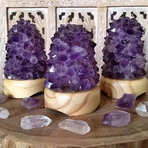 <span class=keywords><strong>Lampe</strong></span> en <span class=keywords><strong>grappe</strong></span> de cristal naturel clair Quartz Point Améthyste Fleur Cristal Pierres Précieuses Lampes Guérison Décoration De Vente - Product Image 1