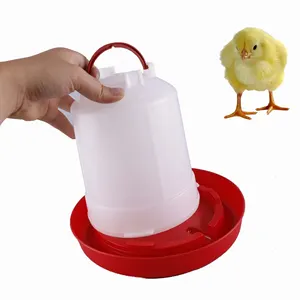 เครื่องให้อาหารไก่พลาสติก เครื่องทําเครื่องดื่ม อุปกรณ์สัตว์ปีก เครื่องให้อาหารไก่