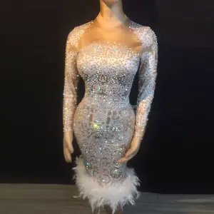 Gaun Malam Seksi Punggung Terbuka Romantis Desain Mewah Gaun Ketat Putih Impian Gaun Seksi Wanita Pakaian Pesta Pakaian Berlian Dihiasi