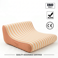 Fauteuil gonflable géant en tissu orange vif pour piscine, transat aquatique personnalisé pour fêtes au bord de la piscine