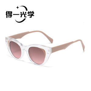 แว่นกันแดดทรงแคทอาย UV400 กรอบ PC ป้องกันแสงแดดสำหรับทุกเพศ - Product Image 4