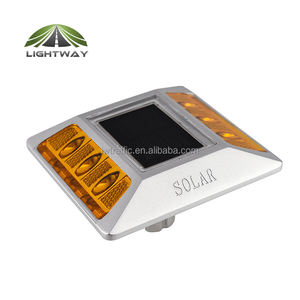 Les plots blanc et rouge road-عاكس يعمل بالطاقة الشمسية للقطط, يعمل بالطاقة الشمسية ، على شكل عيون القطط ، مع مصباح للأظافر ، يعمل بالطاقة الشمسية ، مع إضاءة على شكل أظافر ، كما يأتي مع جهاز استشعار للعين ، يعمل بالطاقة الشمسية. - Product Image 1