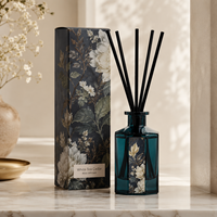 Diffuseur à bâtonnets liquides de luxe OEM 120 ml, parfum floral sombre, avec huile parfumée, emballage personnalisé écologique pour marques de boutiques et de produits d'intérieur