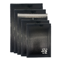 Sacs Postaux en Plastique Biodégradable à Prix Abordable, Enveloppes Rembourrées pour Bureau de Poste, Pochettes Bulle Poly Noires Personnalisées