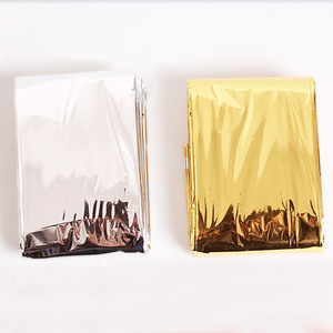ผ้าห่มฉุกเฉิน 130x210 ซม. สีเงินสองด้านแบบพกพาสำหรับการตั้งแคมป์ป้องกันความเย็นอุปกรณ์ป้องกันอาการหนาวจัด - Product Image 2