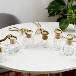 Custom 8ml Square Car <b>Perfume</b> Bottle Air Freshener Hanging Glass Bottle Empty <b>Perfume</b> Diffuser Packing Container - Product Image 5