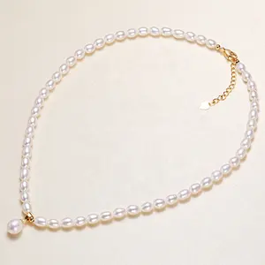 latest design freshwater pearl necklace pendant small rice pearl necklace with pendant