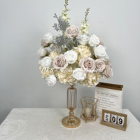 Boule de fleurs artificielles en soie réaliste DKB, centre de table pour les décorations de baby shower et de mariage