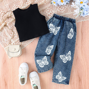 Conjunto de Ropa Infantil de 2 Piezas, Top Corto de Algodón sin Mangas con Estampado Animal y Pantalones Vaqueros, Estilo Casual de Verano para Niñas, Nuevo y Moderno - Product Image 1