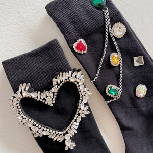 <span class=keywords><strong>Calcetines</strong></span> de Moda Premium con Pedrería Brillante en Forma de Corazón para Mujeres y Niñas, <span class=keywords><strong>Calcetines</strong></span> Negros de Algodón con Decoración - Product Image 3