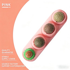 Juguete Interactivo Giratorio de Pared con Catnip para Gatos, Bola de Silvervine Comestible para Lamer, Juguete Masticable para Limpiar los Dientes para Gatos de Interior - Product Image 5