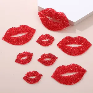 Parches para planchar con cuentas de labios rojos, apliques de diamantes de imitación brillantes para manualidades, chaqueta vaquera, bolsas, venta al por mayor