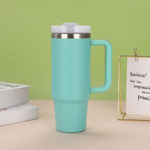 Mug de voyage H2.0 avec poignée, 30 oz, double paroi isolée, couvercle, paille, antidérapant, logo personnalisé ODM - Product Image 6