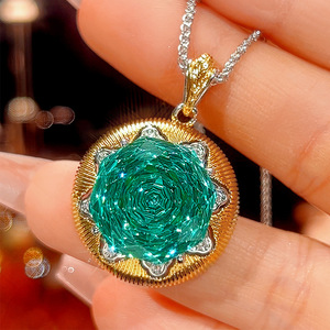 Vintage Eco-friendly Copper Trendy 14K Gold Plated Eight Pointed Star Jewellery 16-12mm Green Cubic Zirconia Women's Ring Set - Product Image 5