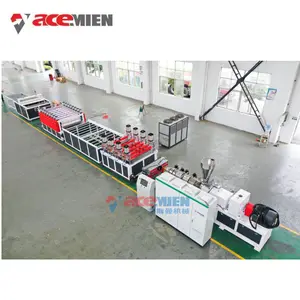 Equipo de fabricación de tableros de espuma de plástico PVC WPC 3 capas de espuma decoración tablero que hace la máquina