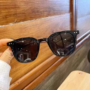 Gafas de Sol de Alta Gama con Patillas de Madera, Protección Solar, Unisex, para Hombre, Gafas de Lujo - Product Image 1