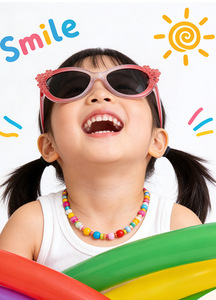 Occhiali da Sole per Bambini 2026 Nuovo Stile, Carini con Piccoli Fiori, Alla Moda e Trendy - Product Image 2