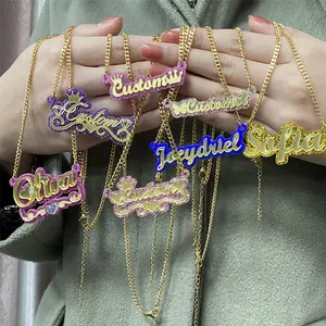Collana con nome personalizzato catena cubana in acciaio inossidabile nome acrilico personalizzato con collana con ciondolo targhetta corona per regali da donna