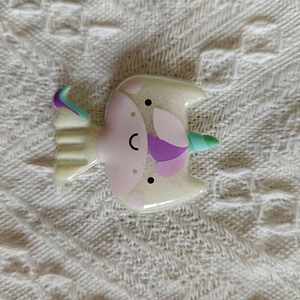 พวงกุญแจพิมพ์ลาย UV บน PVC พร้อมจี้รูปขวดจิ๋ว กระจกเงา และยางรัดพวงกุญแจ DIY - Product Image 4