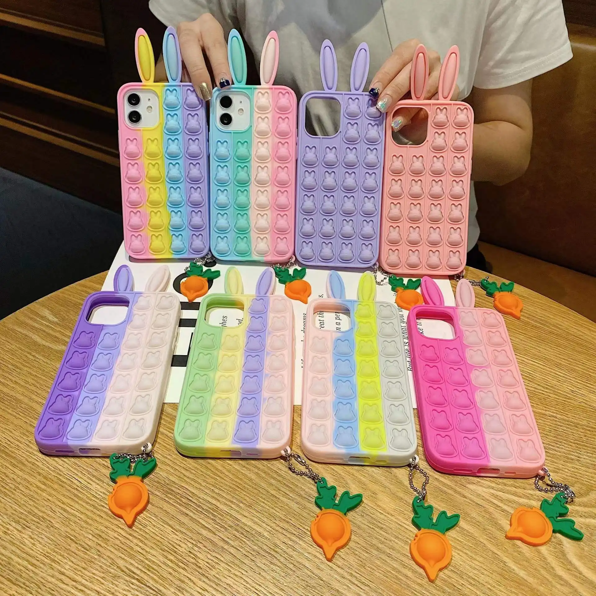 Fidget Toys Push It Bubble Relive 스트레스 폰 Case 대 한 Iphone 6 7 8 Plus X XR XS Max 11 12 Pro Max 귀여운 곰 실리콘 Cover