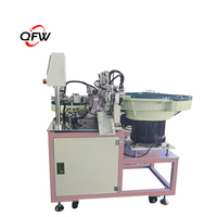 Machine d'assemblage automatique de vis et d'écrous électriques à haute efficacité QFW