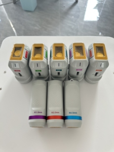 Appareil professionnel 12D RF 360 HIFU 1.5/3.0/4.5/8.0/13.0 Profondeur 8 cartouches pour l'élimination des rides, le remodelage corporel et le lifting du visage - Product Image 4