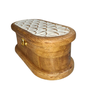 Cofre Pequeño de Madera Hecho a Mano con Forma Ovalada para Almacenamiento de Joyas, Recuerdos y Más en la Mesa - Decoración Multifuncional para el Hogar/Oficina - Product Image 1