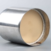 Pièces de moteur automobile céramique nid d'abeille DPF/DOC catalyseur automatique convertisseur catalytique d'échappement automatique