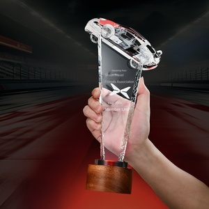 Trophée de voiture en cristal / Récompense de course tout-terrain |   Modèle de compétition automobile personnalisé autorisé <span class=keywords><strong>4S</strong></span> - Product Image 3