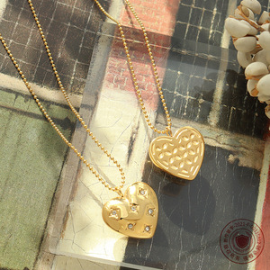Collier pendentif cœur massif en acier inoxydable 316L plaqué or PVD résistant à l'eau avec zircon pavé romantique <span class=keywords><strong>Chris</strong></span> April en stock - Product Image 4