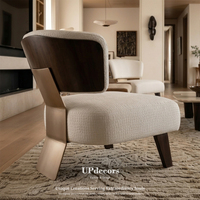 Nouveau fauteuil simple de salon minimaliste en bois massif foncé, avec dossier incliné bas et tissu texturé crocodile blanc sans accoudoirs