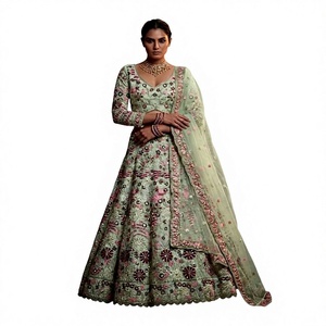 Lehenga Choli Tradicional de Lujo en Verde Menta, Bordado con Hilos Florales, para Bodas Indias y Fiestas, para Todas las Temporadas - Product Image 1